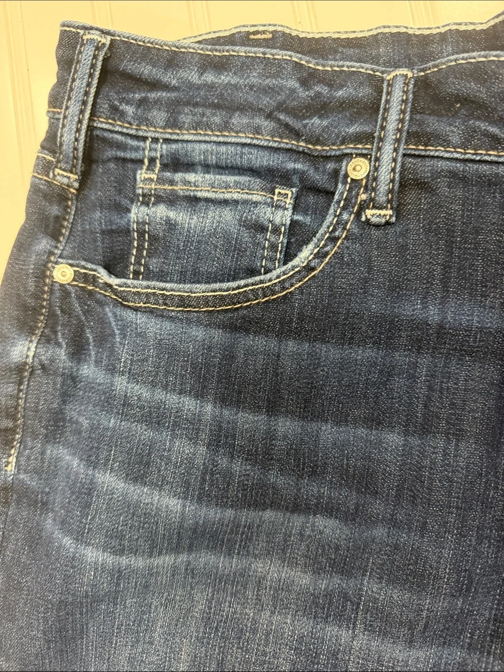 Silver Jeans Co. Suki Bermuda Denim Shorts Women’s Size 34
